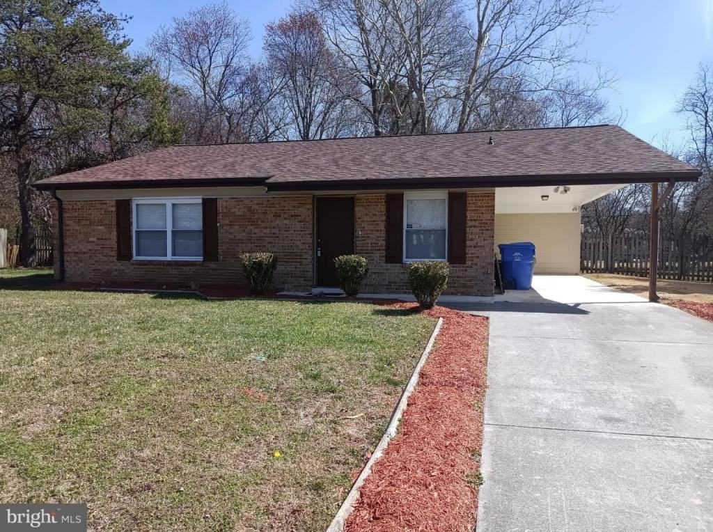 1001 Tyler Ct - Photo 2 of 23