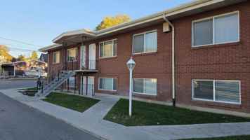 featured image of 153 S 200 W