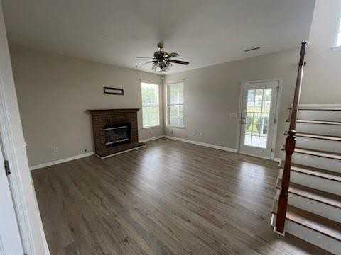 7106 Windmill Creek Rd - Photo 3 of 12