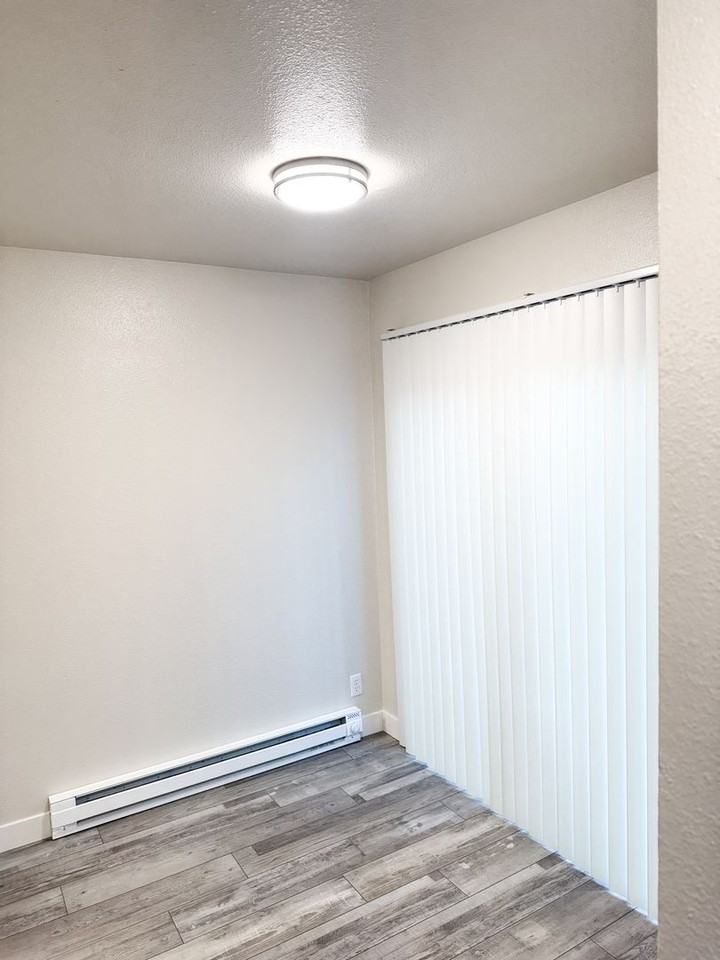 The Pines - Photo 3 of 15