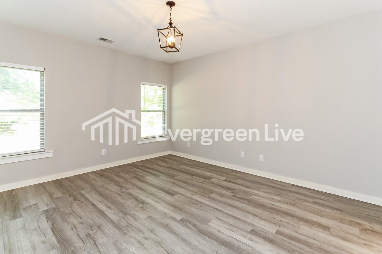 177 Park Dr N - Photo 5 of 15