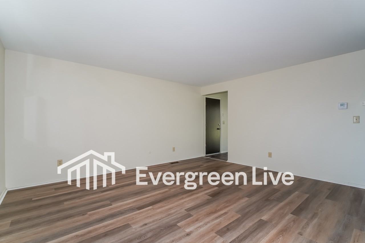 6319 Taylorsville Rd - Photo 5 of 16