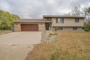26118 467th Ave - Photo 1 of 1