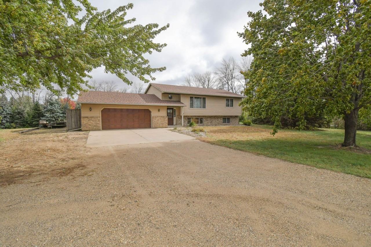 26118 467th Ave - Photo 4 of 50