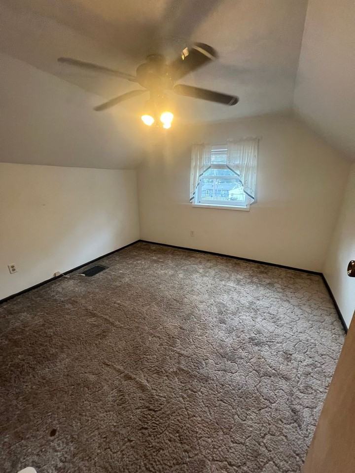 2001 E Watch Ave - Photo 7 of 10