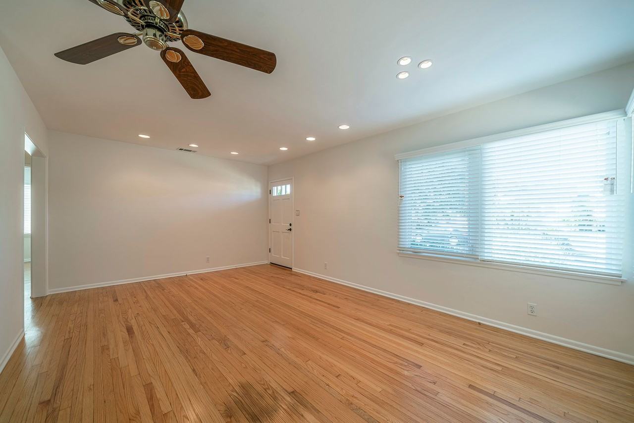 1700 Wendy Way - Photo 7 of 26