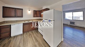 featured image of 1208 Willow St