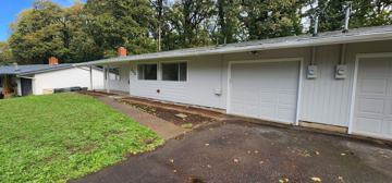 featured image of 230 Ne Azalea Dr