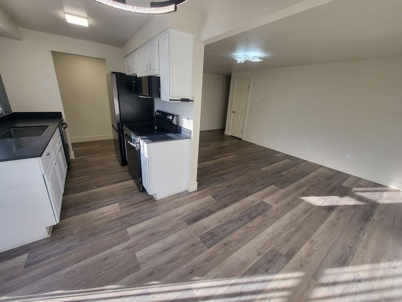 3324 Woodside Drive #17 - Photo 3 of 10