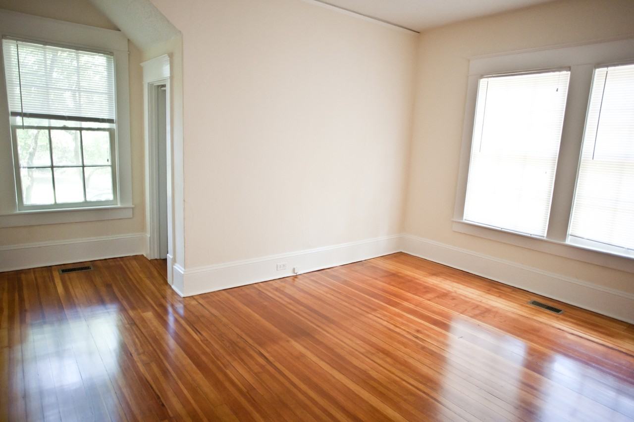 100 Isaac Ln - Photo 7 of 13