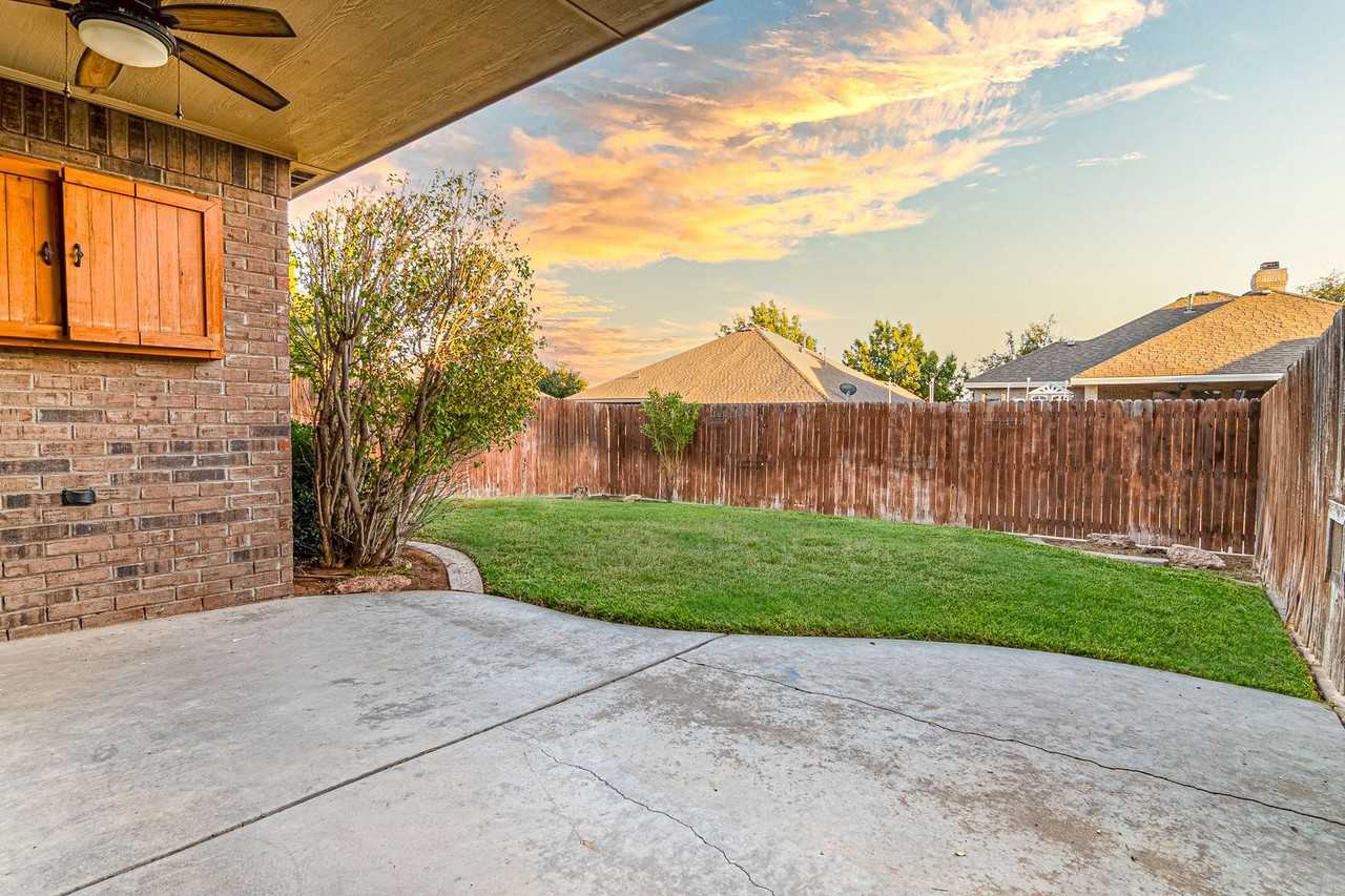 5513 Rio Grande Ave - Photo 5 of 26