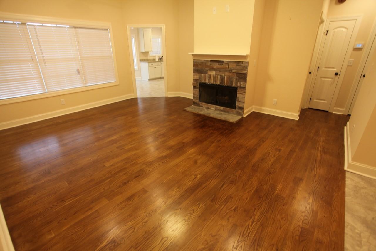 1609 N Camden Dr - Photo 3 of 22