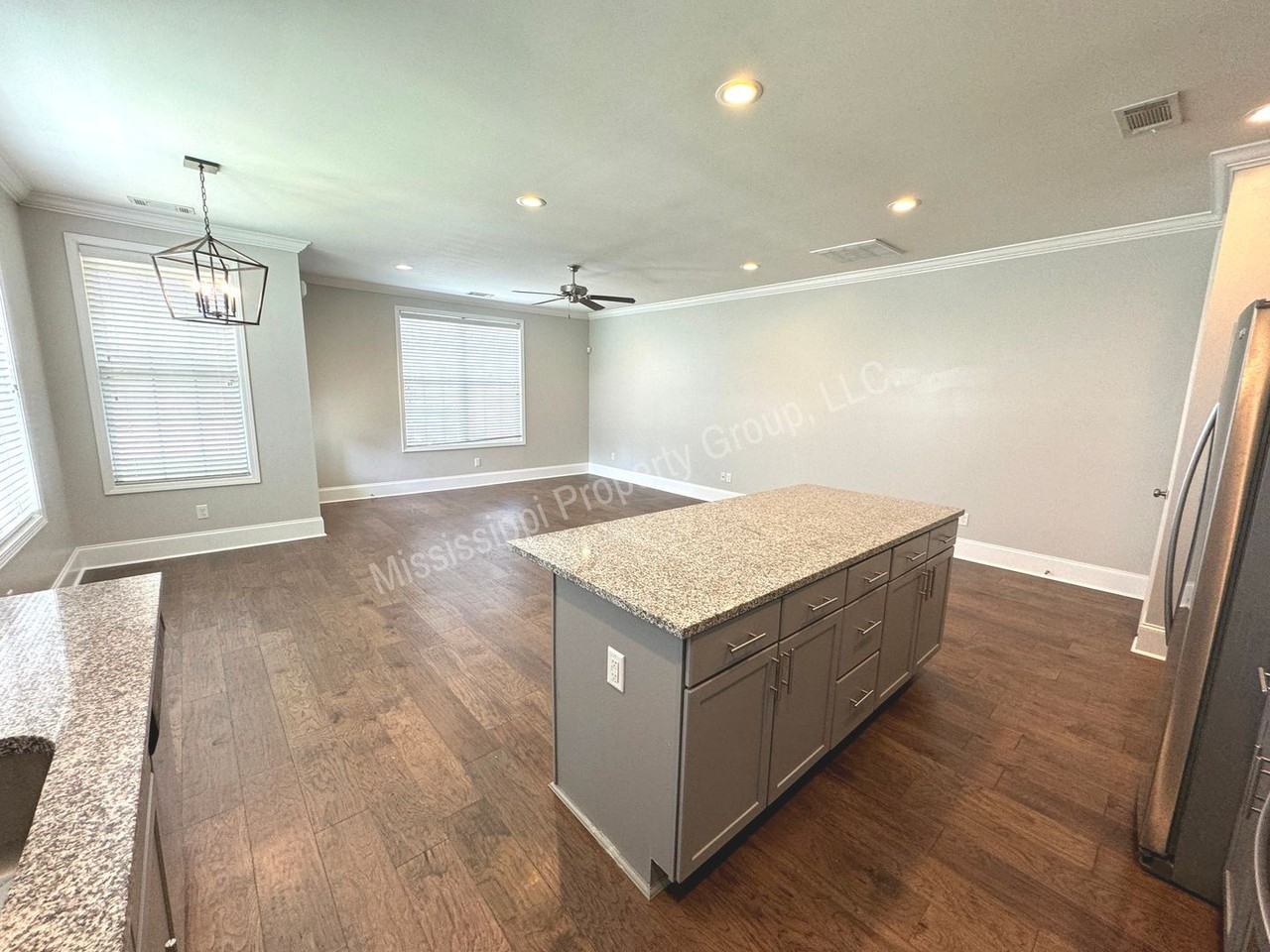 102 Farm View Dr #506 - Photo 7 of 26