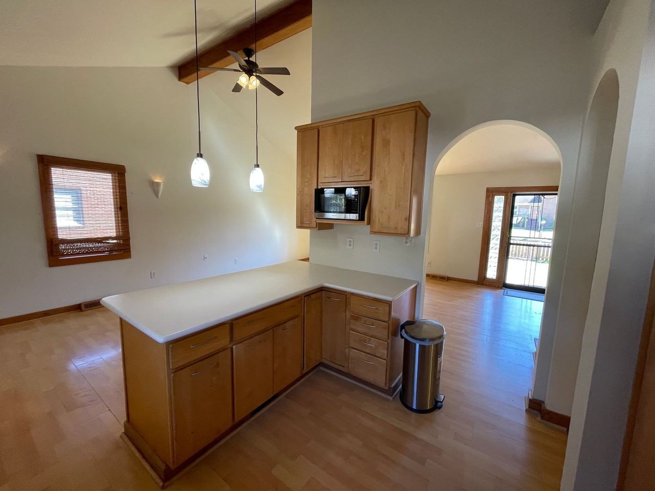 1600 Treboy Ave - Photo 7 of 35