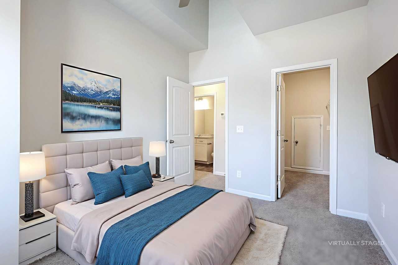 3 Madaline Ln - Photo 7 of 47