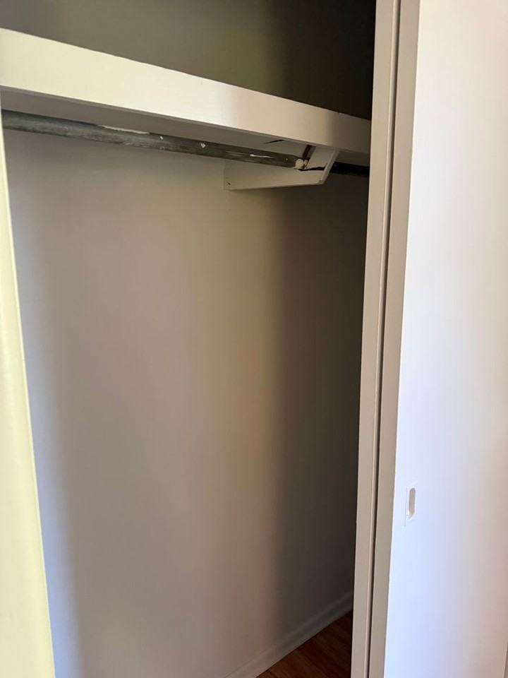 1114 N 3rd St - Photo 4 of 10