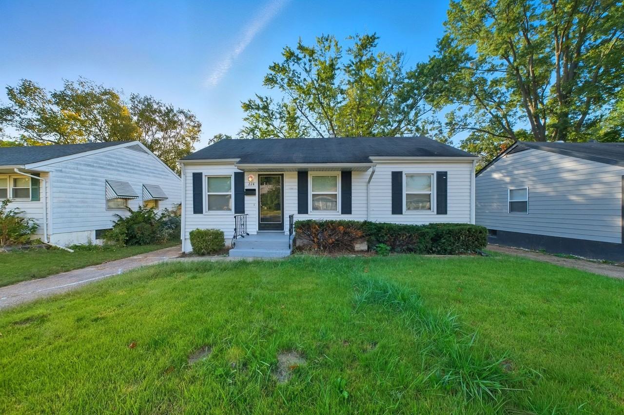 224 Cameron Rd - Photo 2 of 28