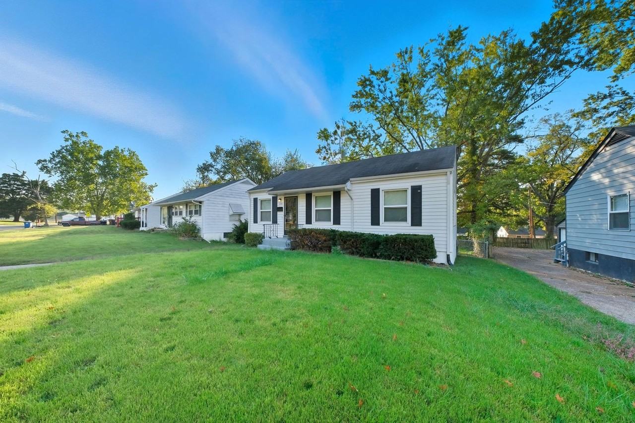 224 Cameron Rd - Photo 3 of 28