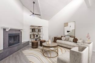 7211 N 54th Ave - Photo 1 of 1