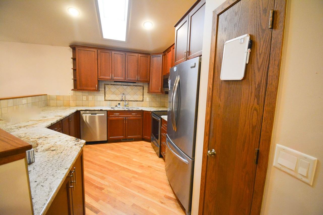 1617 19th Street Northeast - Photo 6 of 20