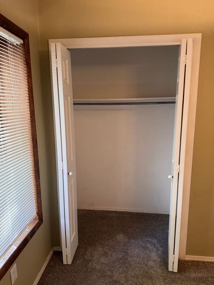 3101 W Brenda Loop - Photo 2 of 11