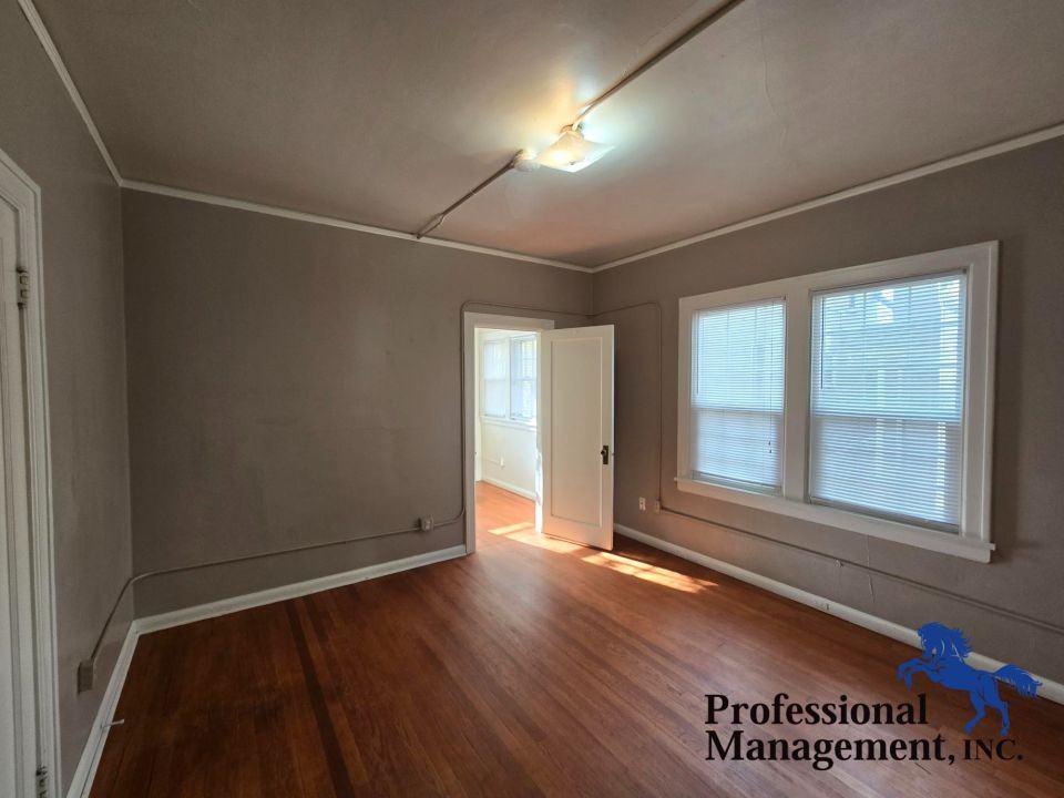 708 N 31st St #A - Photo 6 of 10