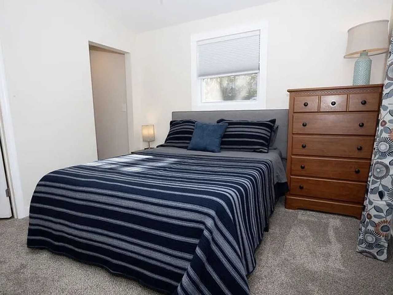 703 North D Street - Photo 5 of 8