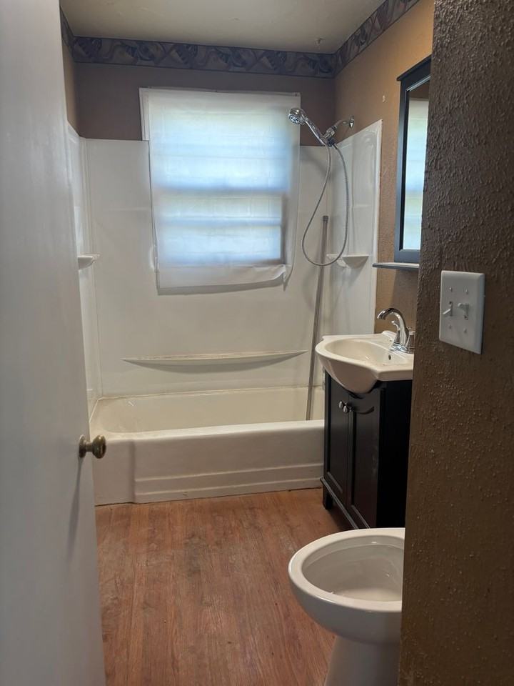 816 Soo St - Photo 4 of 7