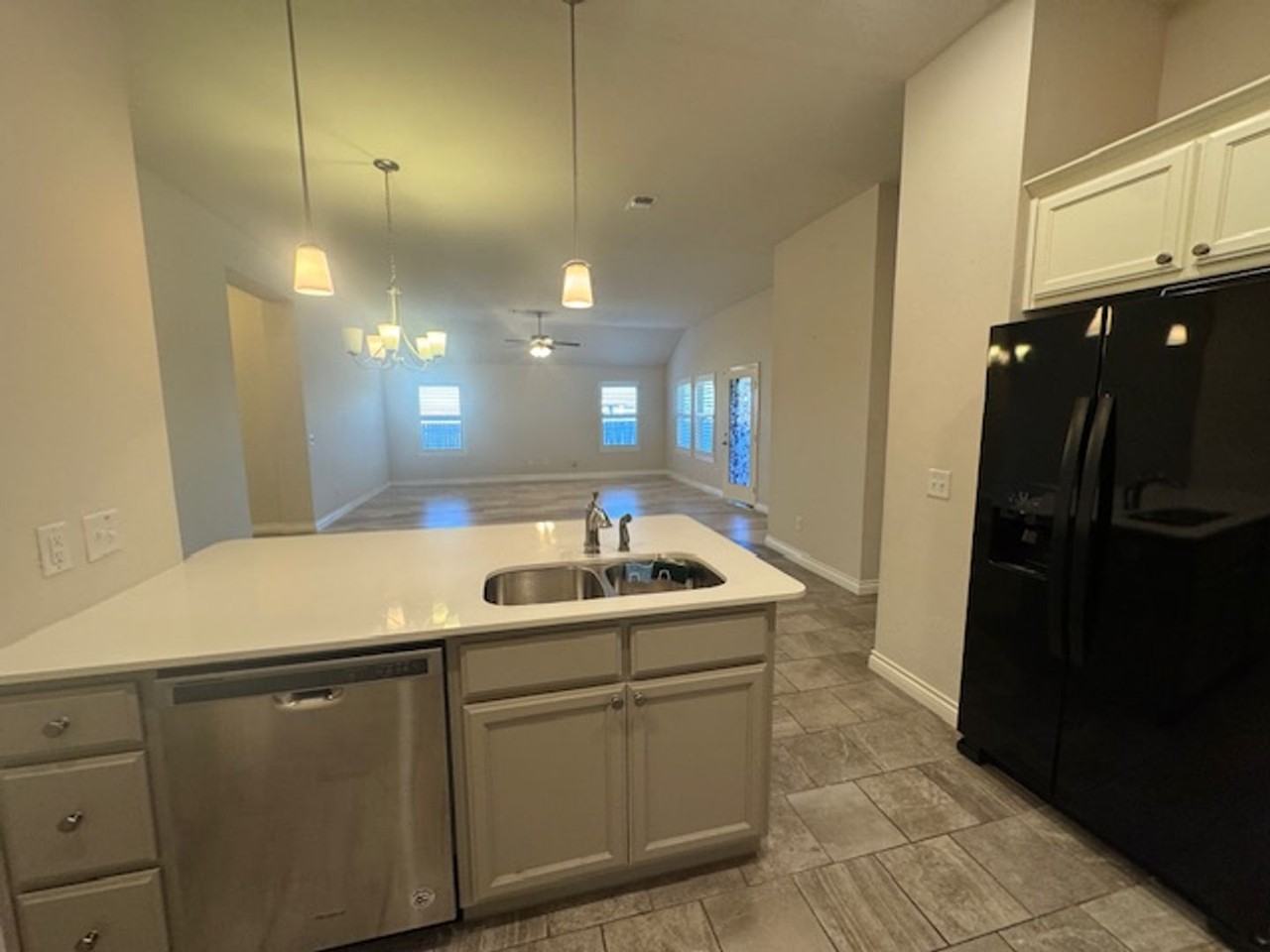 7000 Nw 155th Ter - Photo 7 of 27