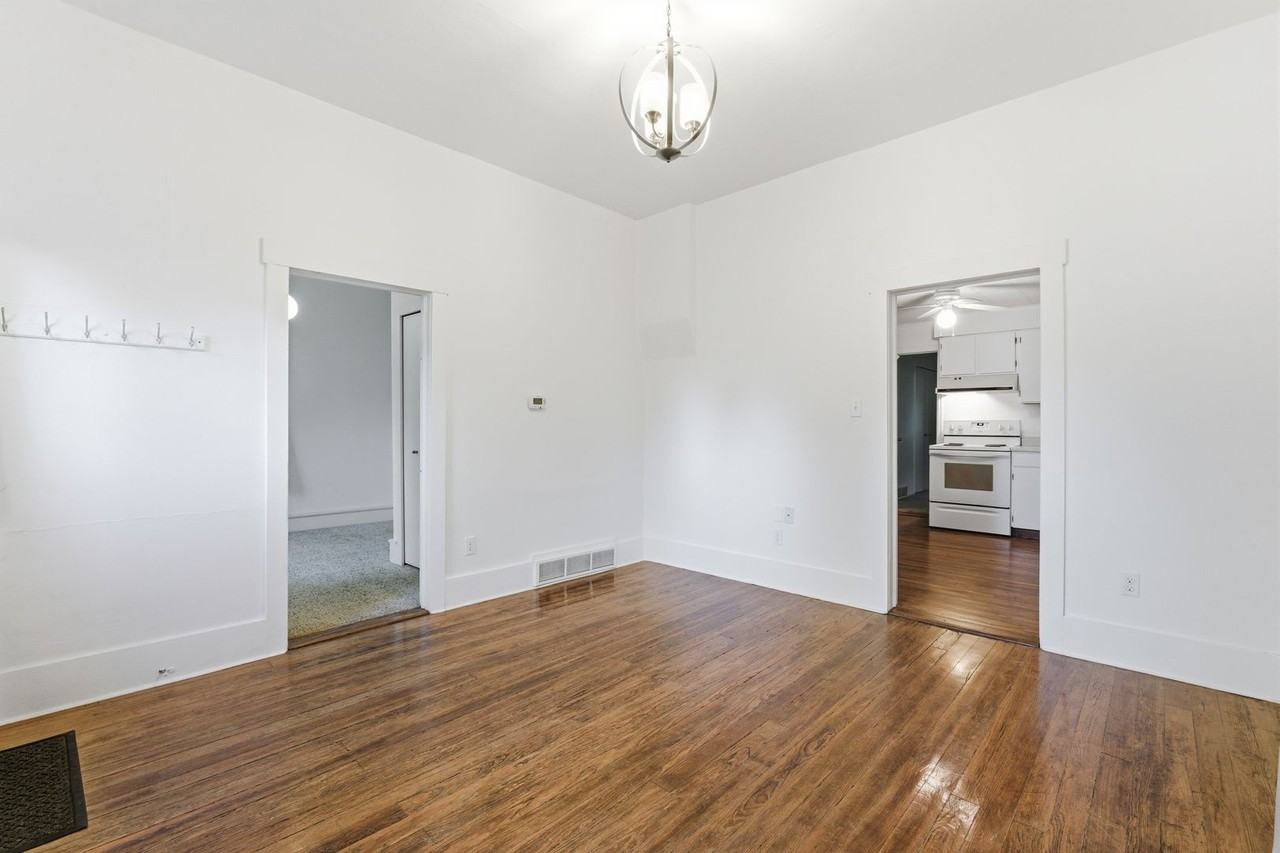 265 3rd Ave - Photo 7 of 21