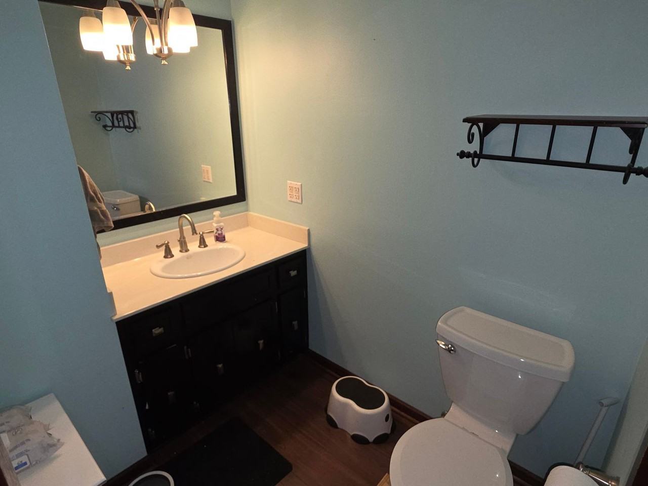 N67W28710 Longview St - Photo 7 of 46