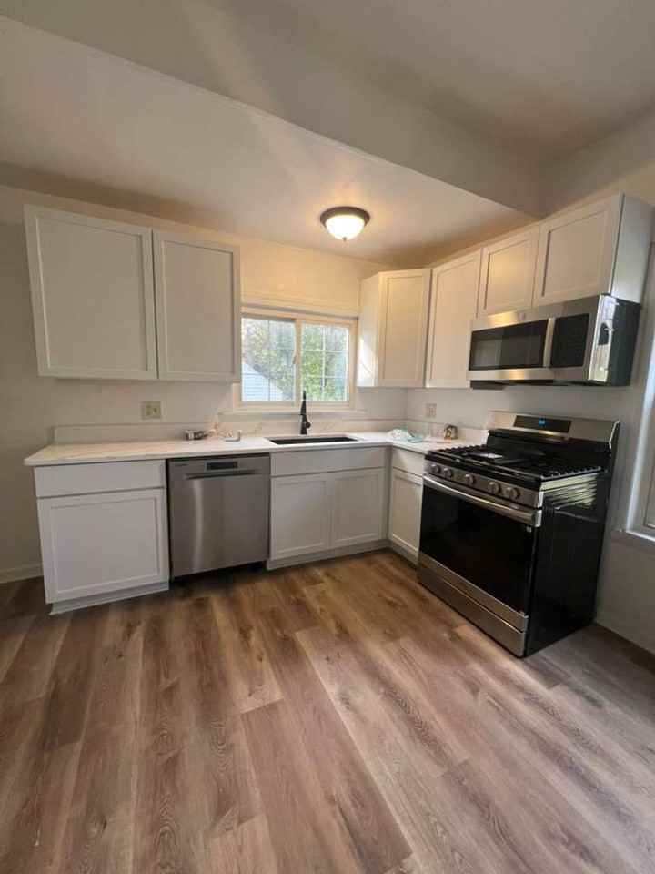 1314 Cove Ave - Photo 3 of 26