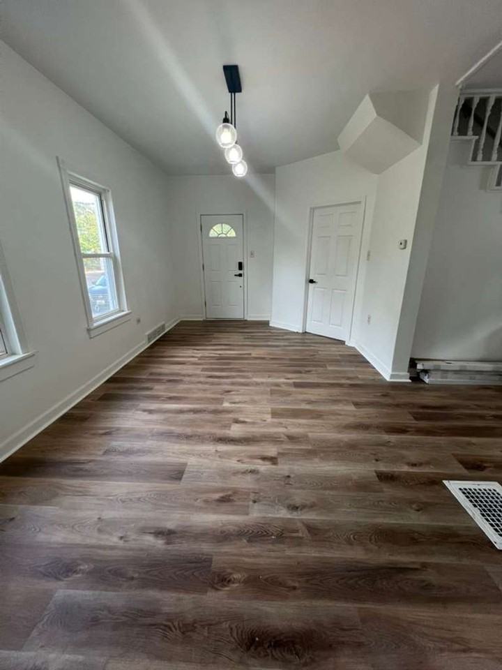 1314 Cove Ave - Photo 7 of 26