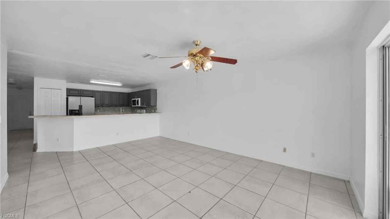 4549 22nd St Sw - Photo 7 of 19