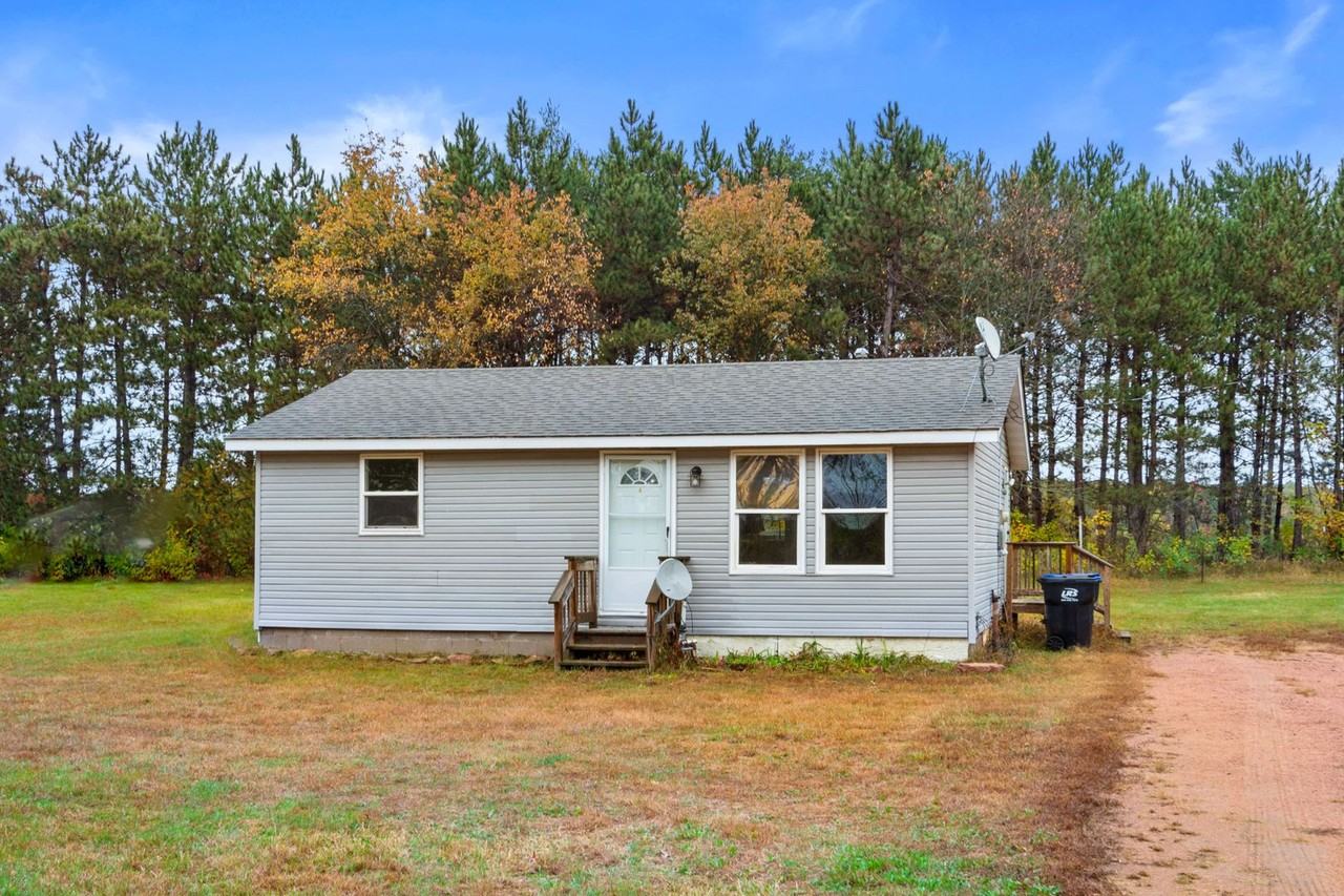 N16464 26th Ave - Photo 7 of 12