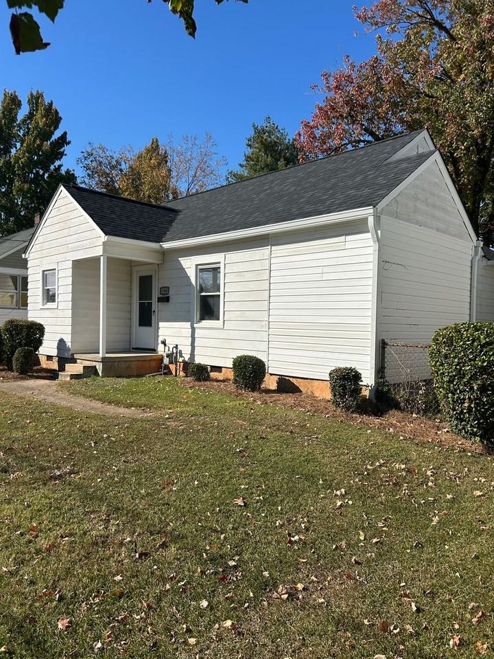 5 Nw 30th St - Photo 2 of 11