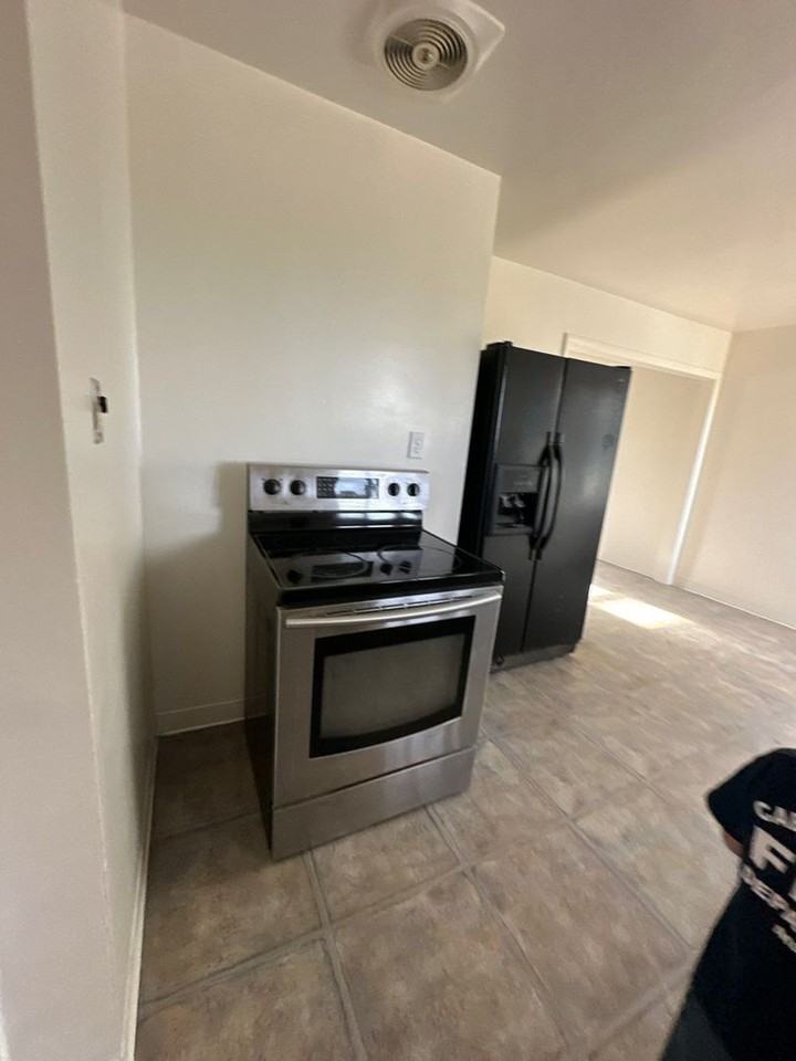 22622 Schaupp Rd - Photo 4 of 12