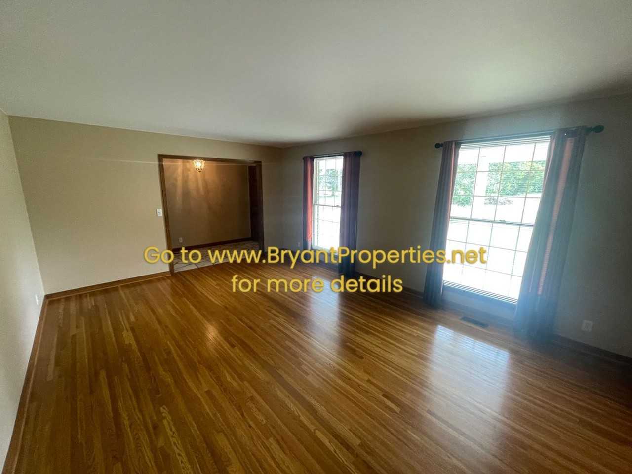 1250 Dalemere Dr - Photo 5 of 43