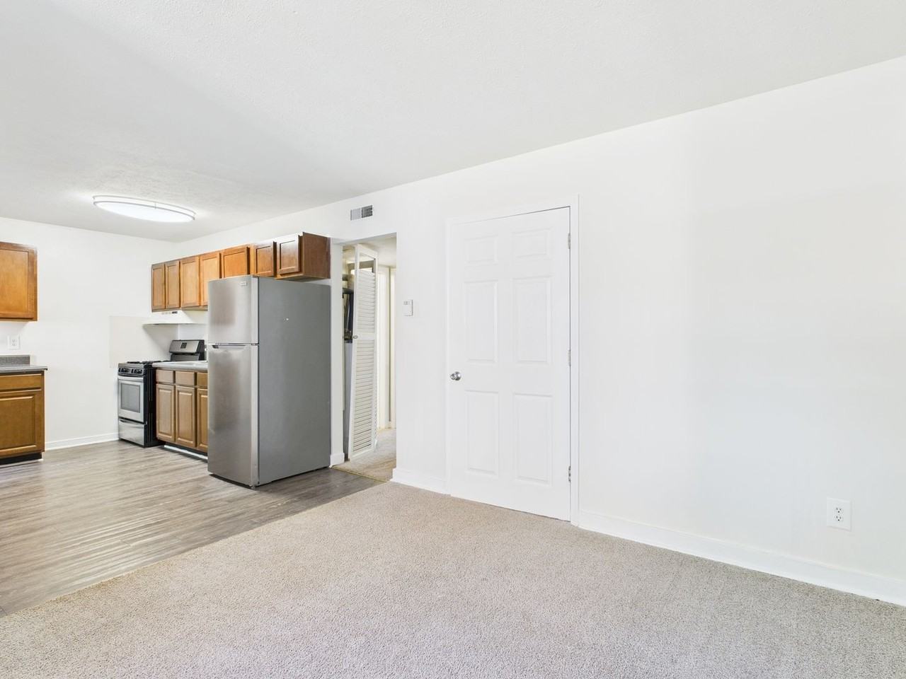 3204 Midlothian Tpke #I - Photo 2 of 11