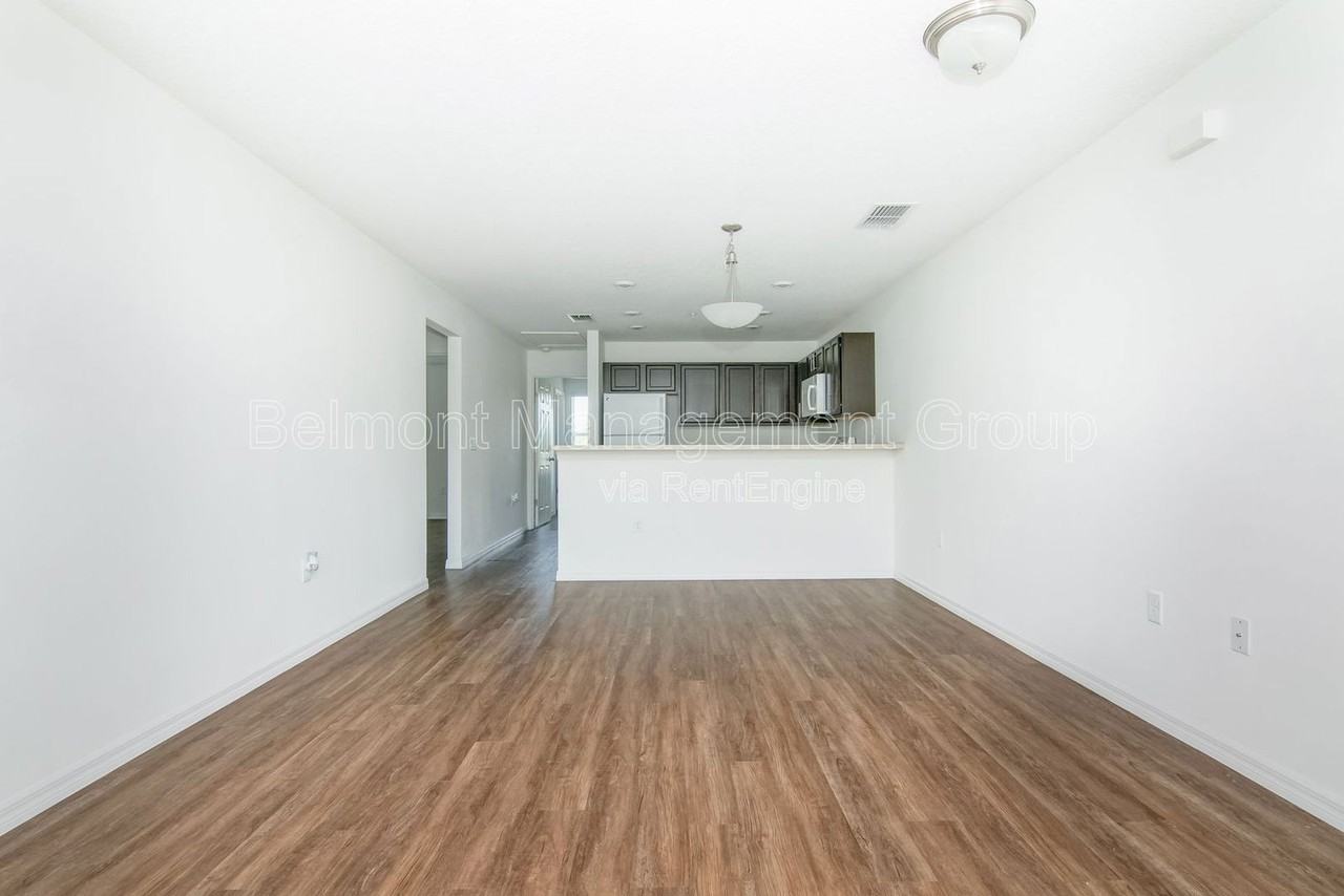 272 Hart Ln #201 - Photo 3 of 12