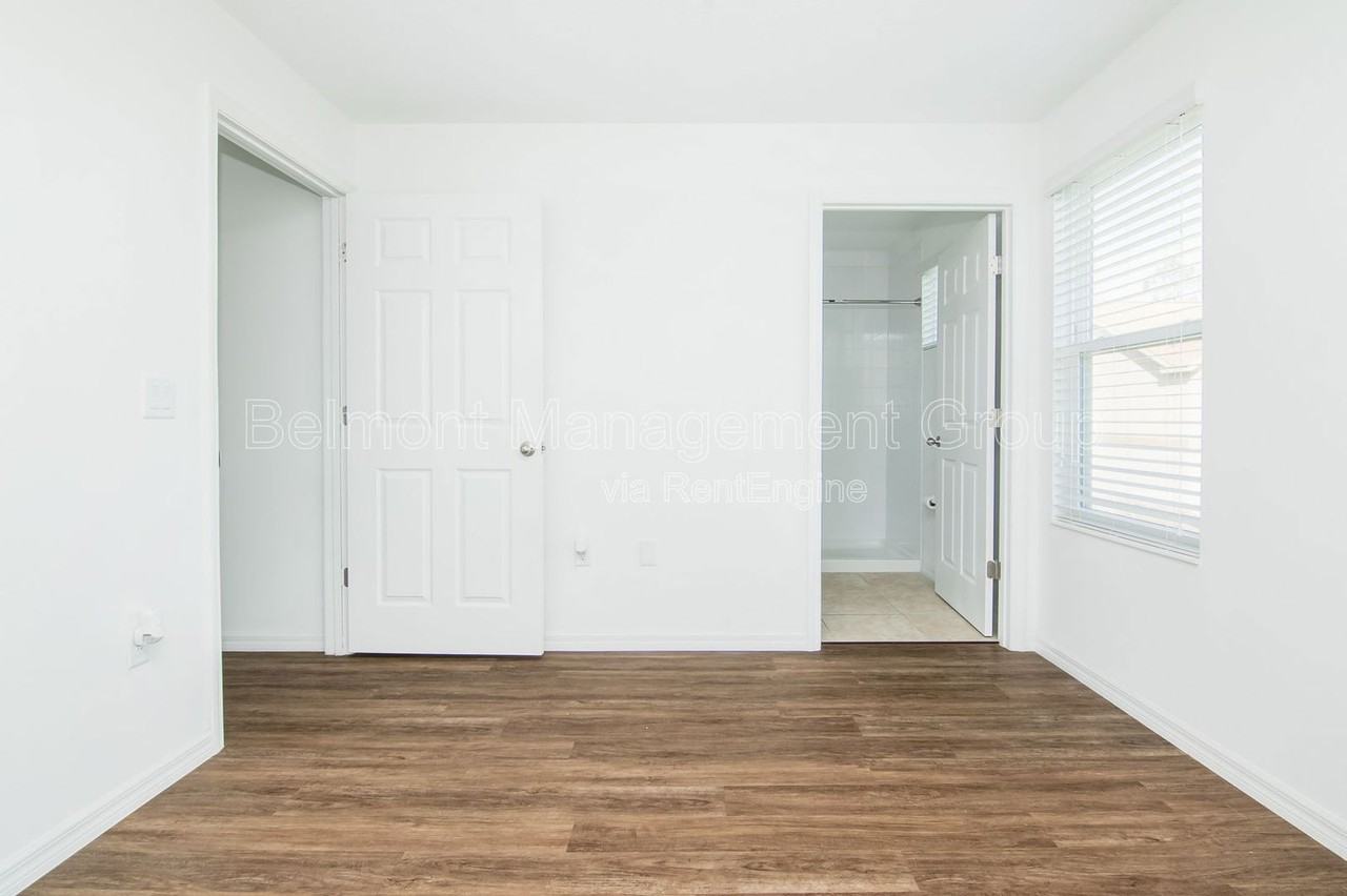 272 Hart Ln #201 - Photo 6 of 12