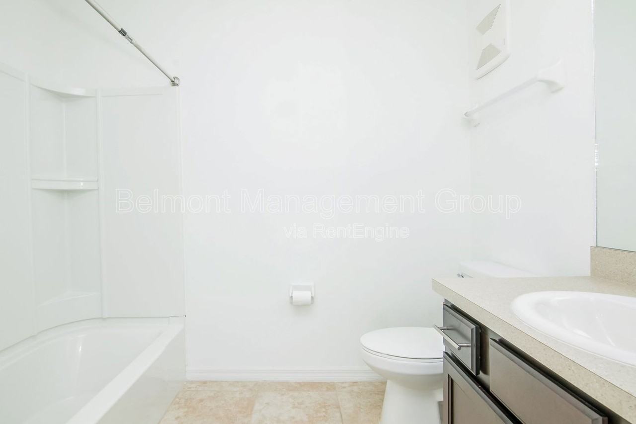 272 Hart Ln #201 - Photo 7 of 12