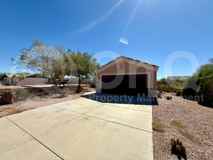 10545 W Buena Vista Dr - Photo 1 of 1