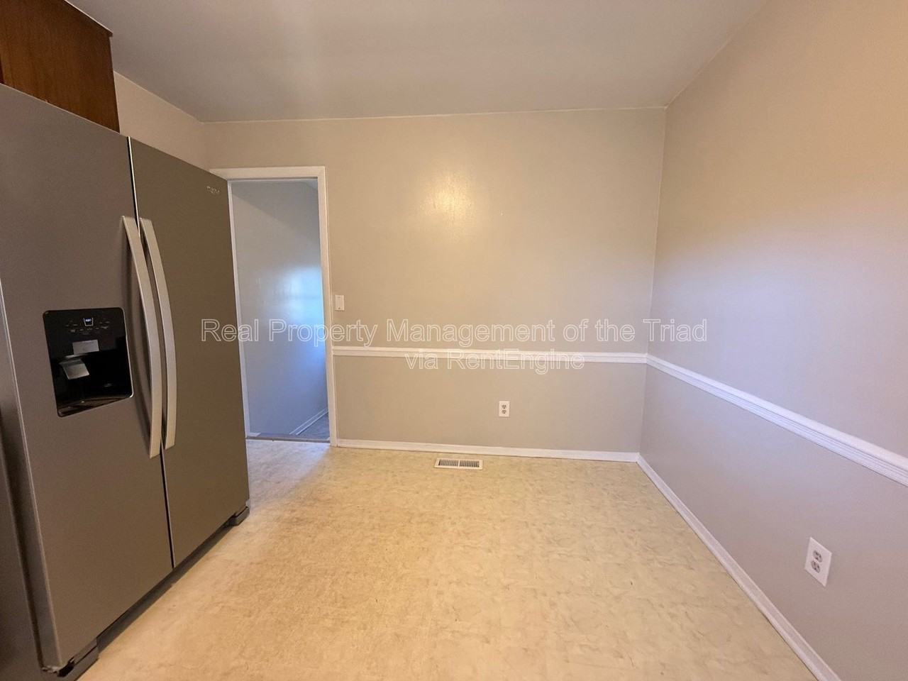 4205 Olympia Drive - Photo 4 of 16