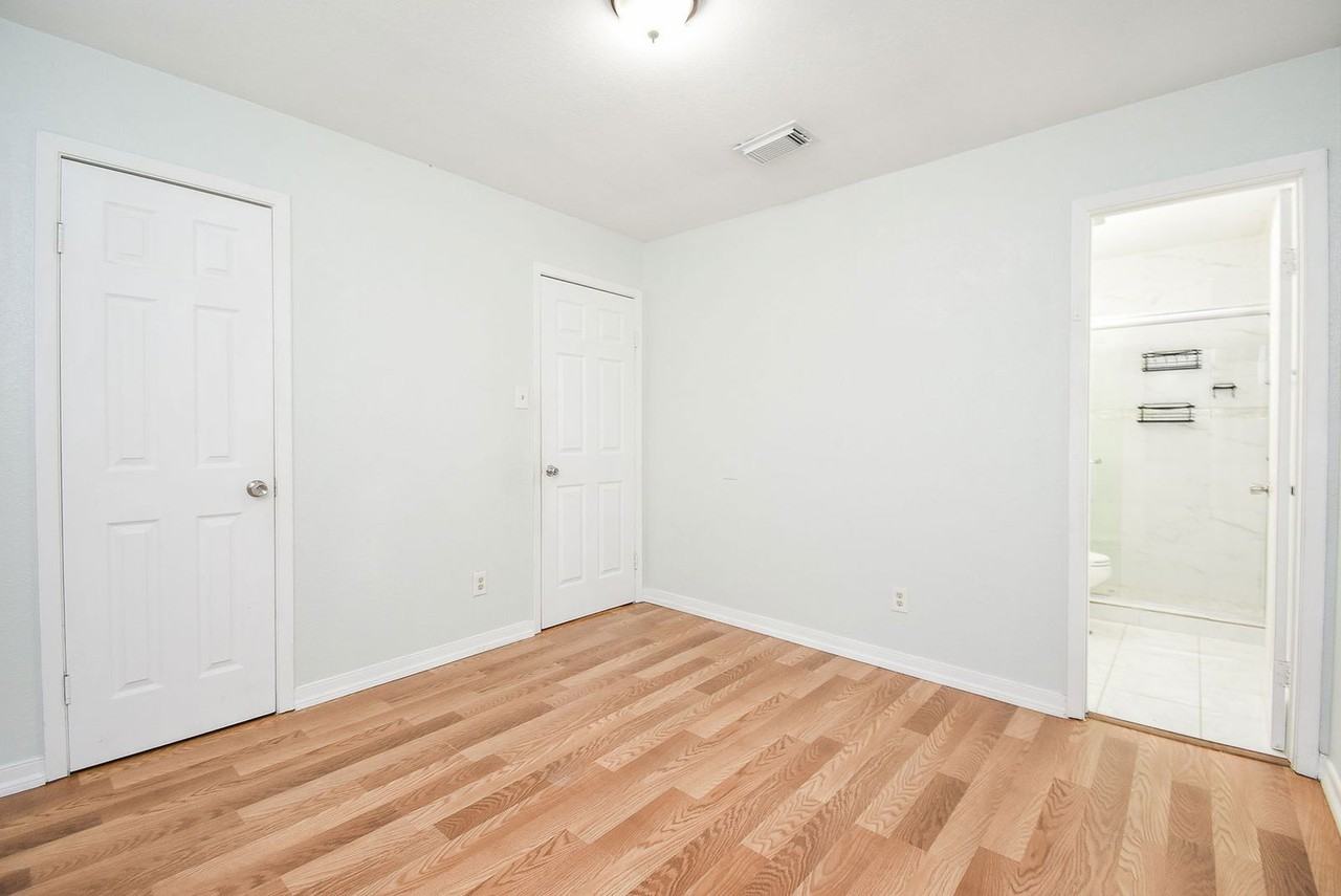 5154 Markwood Ln - Photo 2 of 27