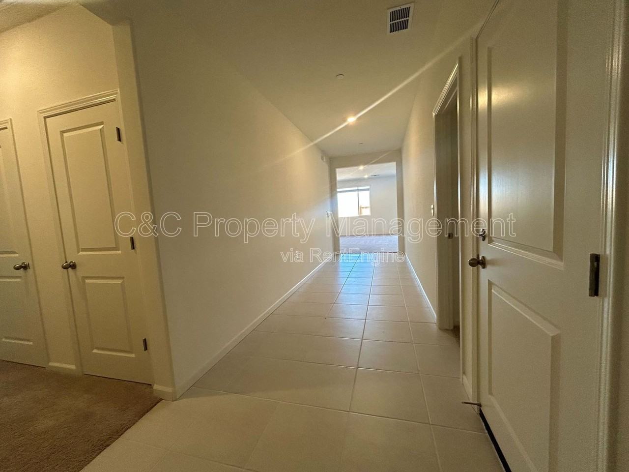 2254 S Sylmar Ave - Photo 6 of 20