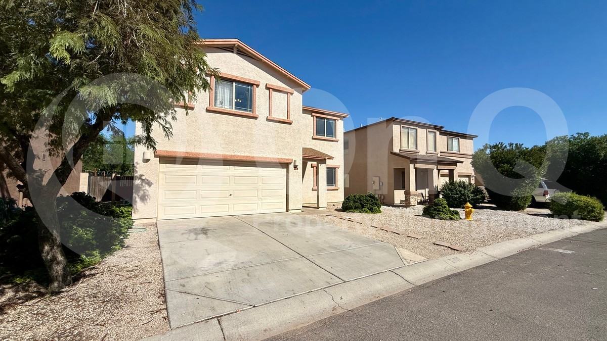 1678 E Silktassel Trl - Photo 3 of 26