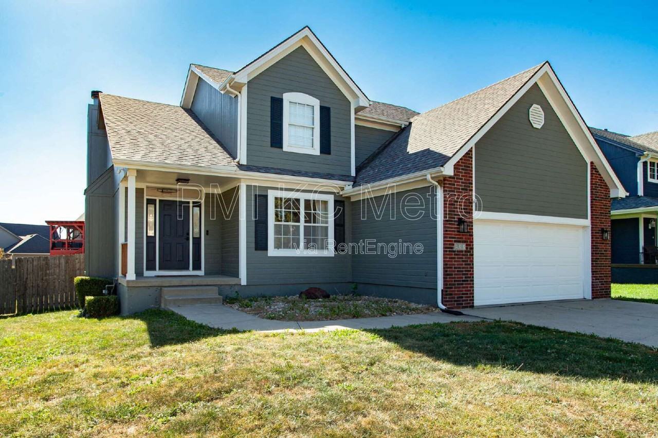 833 Se 11th Ter - Photo 2 of 49