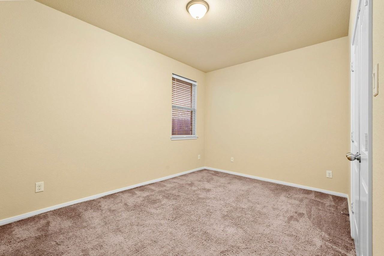 115 Meadow Valley Dr - Photo 6 of 26