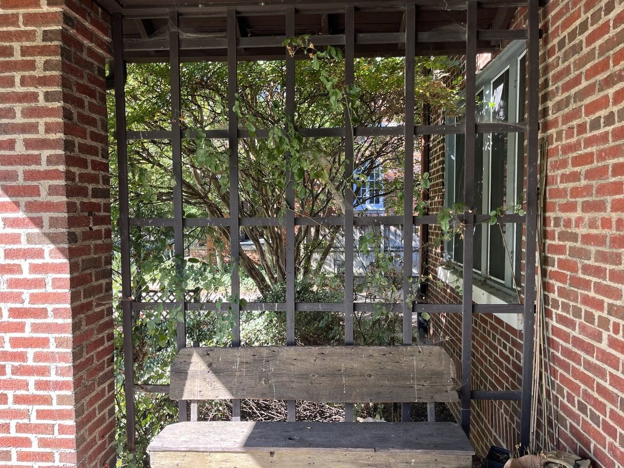 1509 Gallatin St Nw - Photo 2 of 35